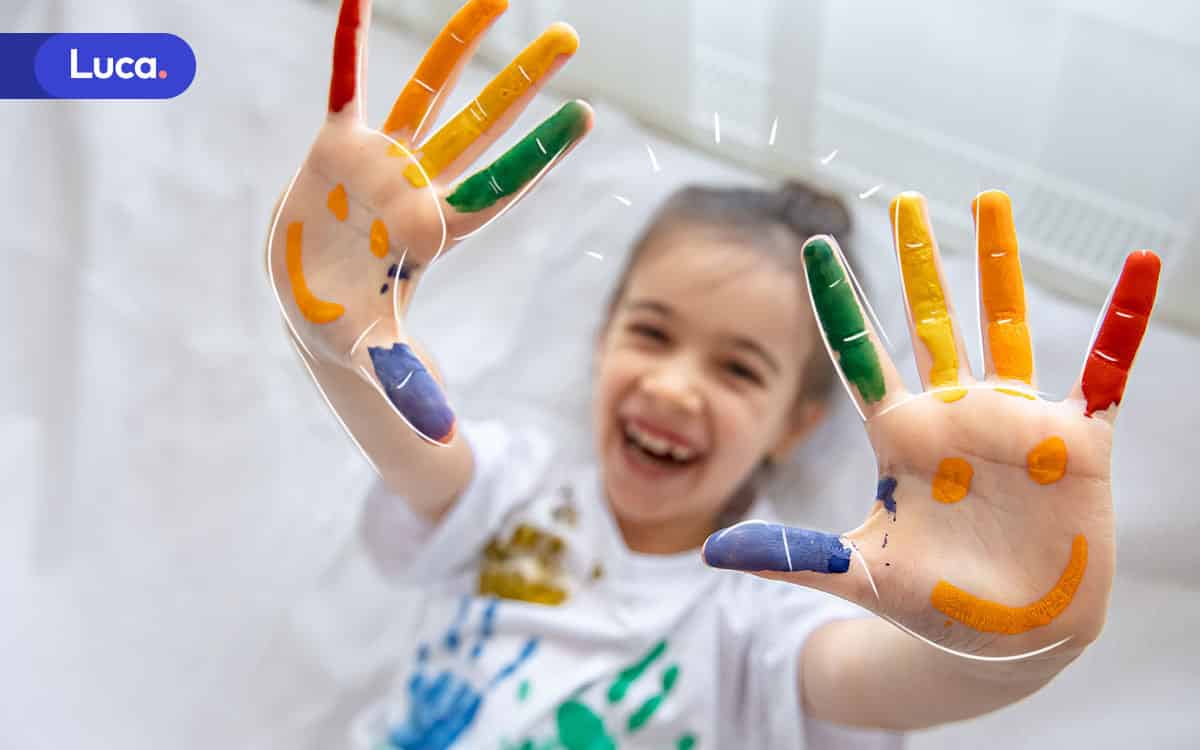 niños felices