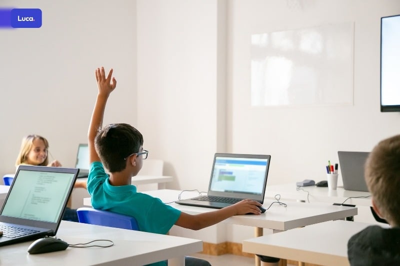 Luca vs Innovamat: Comparativa de Soluciones Educativas Modernas para Colegios Mexicanos